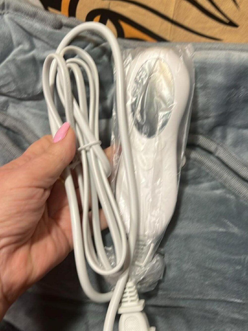 Multi‑Functional Electric Foot Warmer – NEW in Box - Picture 3 of 7